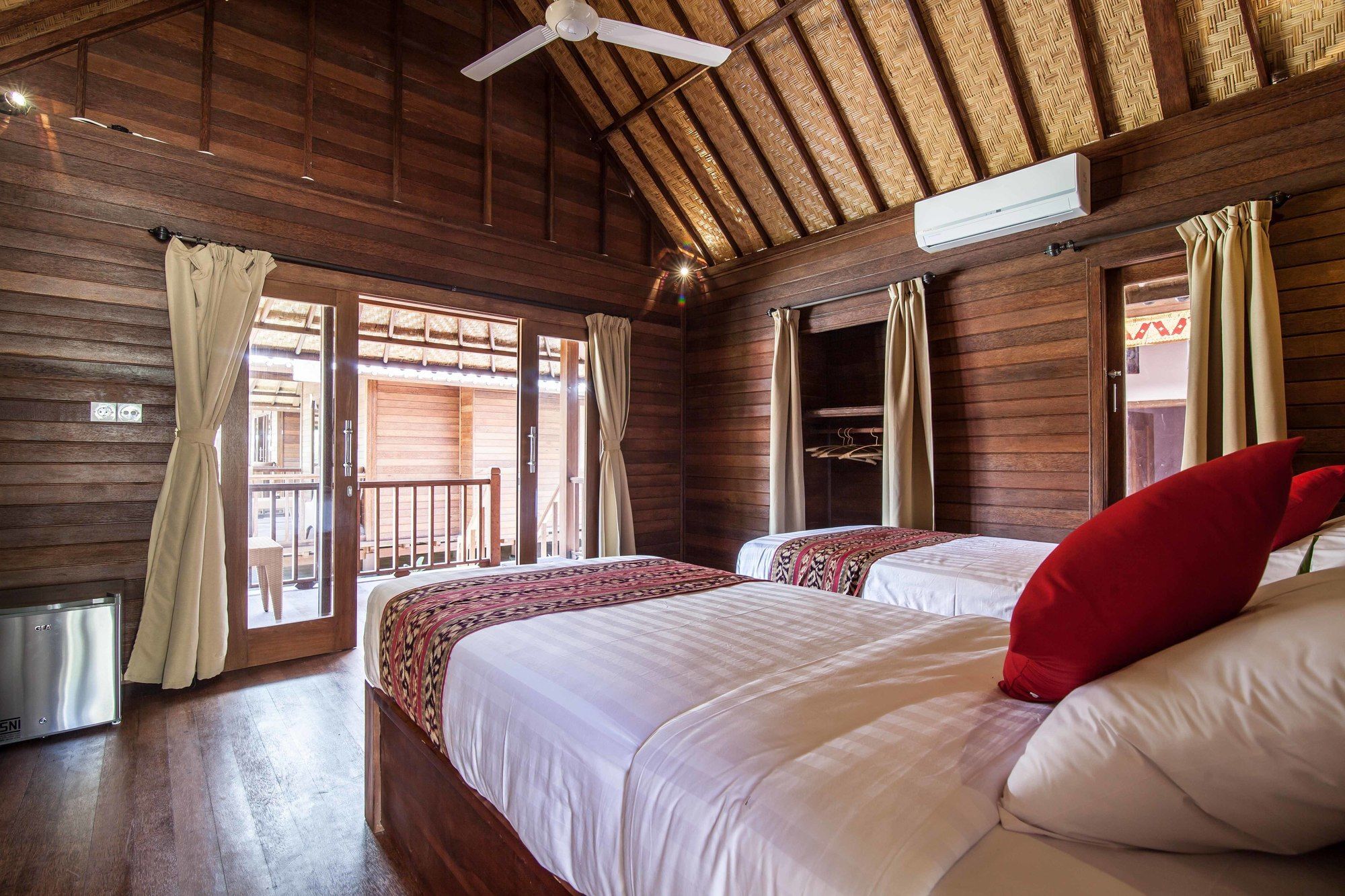 Garden Cottage Lembongan & Hostel Nusa Lembongan Exterior foto